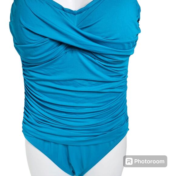 La Blanca Island Goddess Bandeau One-Piece Turquoise Swimsuit Size 8 - Picture 3 of 7